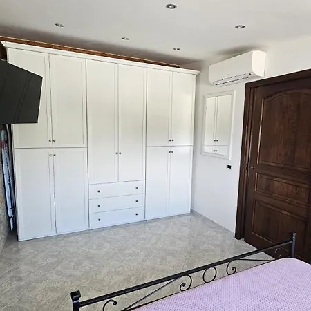Apartmán L'oasi San Lorenzo (Latina)